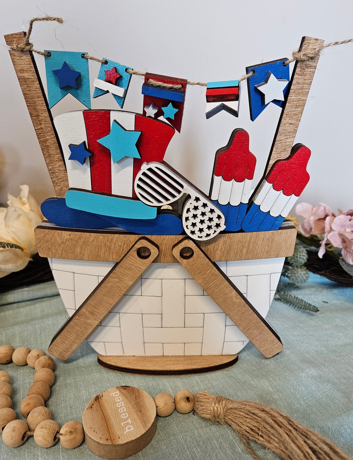 Fourth of July basket insert