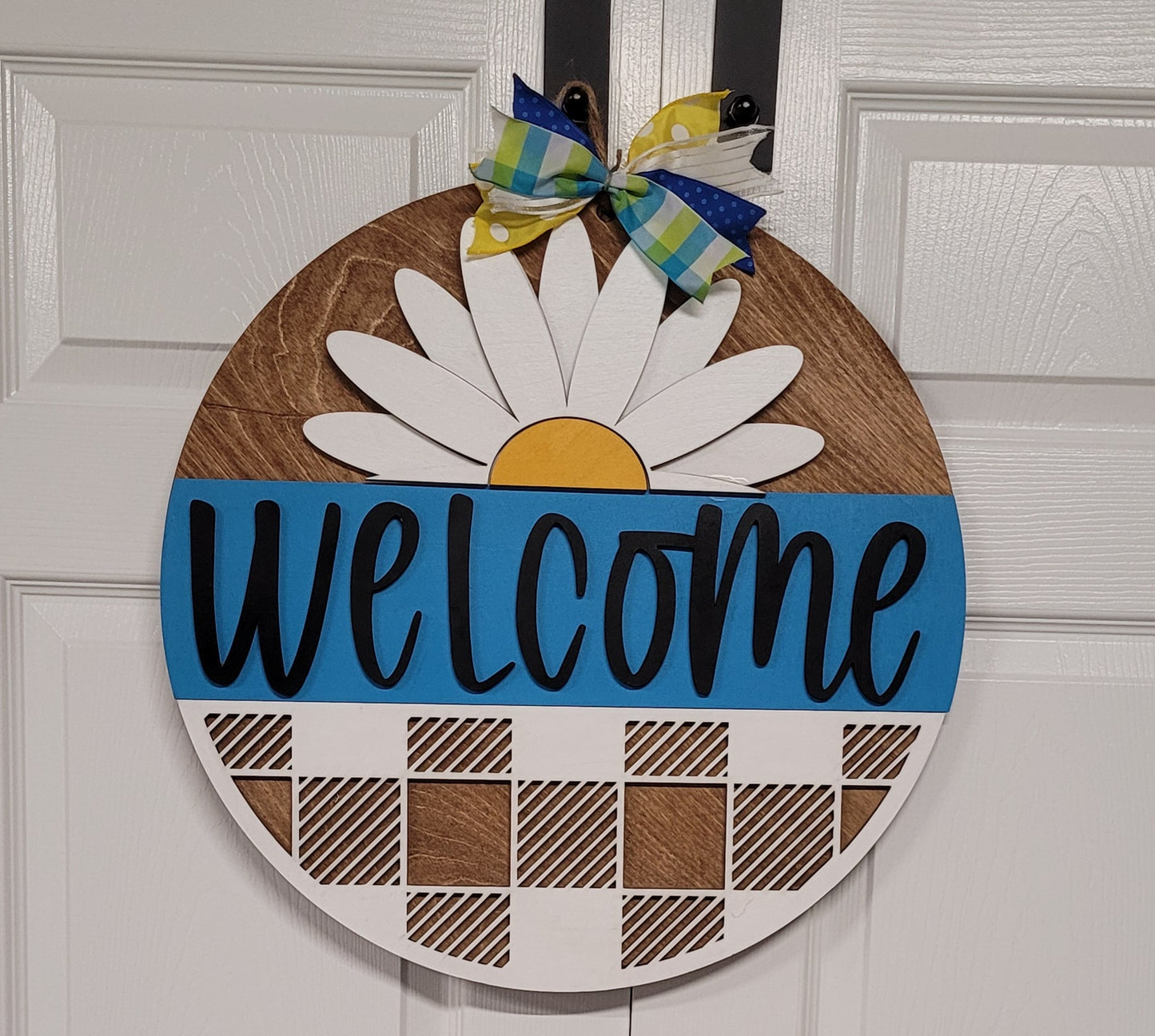 Welcome Daisy Stained Door Hanger