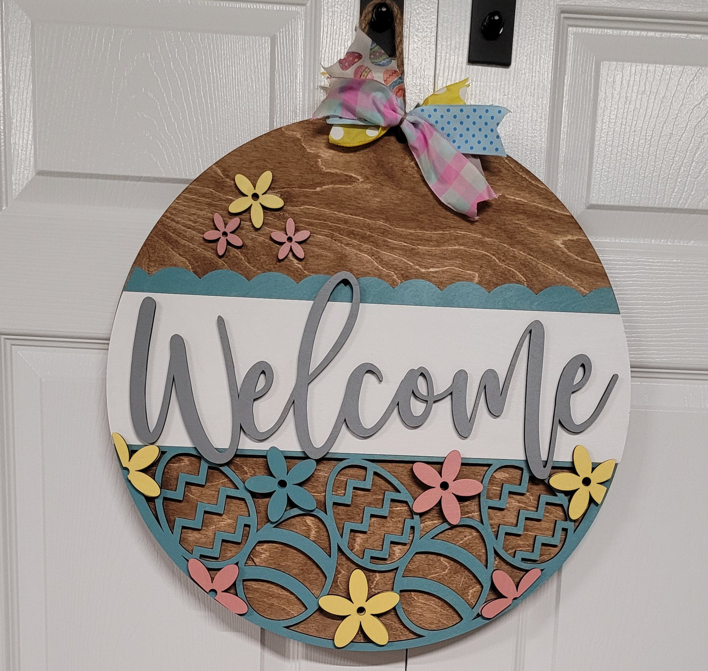 Welcome Easter Egg Door Hanger